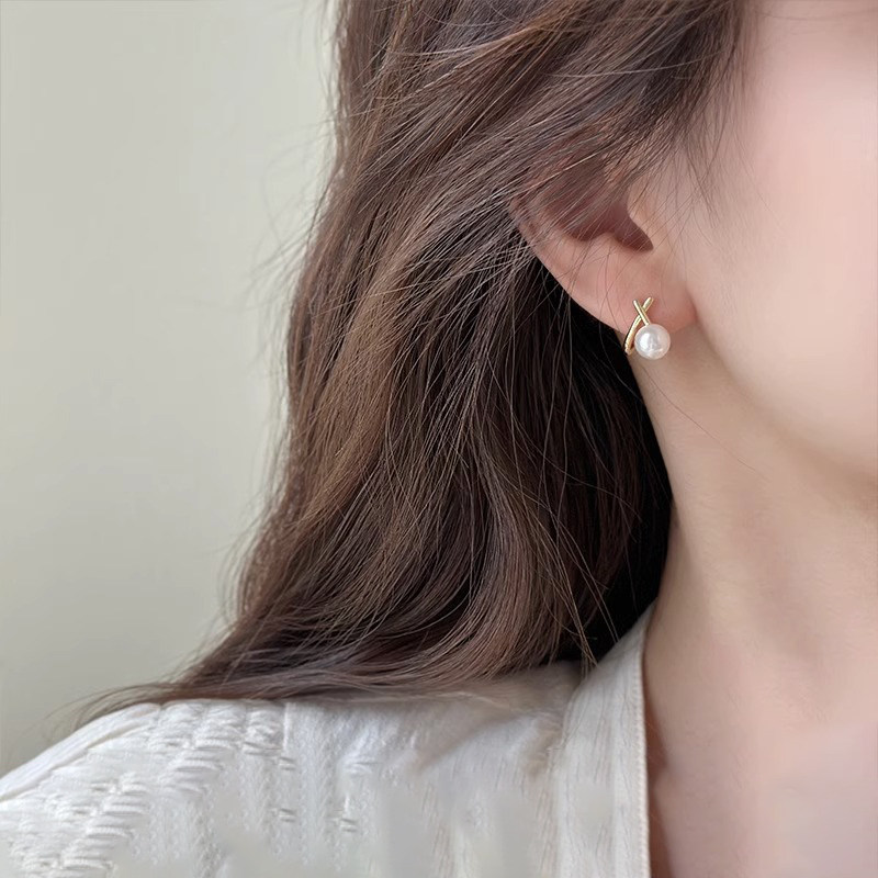 简约交叉珍珠耳钉女纯银小众设计高级感耳饰2025年新款爆款耳环,饰品/流行首饰/时尚饰品新,耳钉,淘宝优惠券,粉丝福利购,淘宝优惠卷