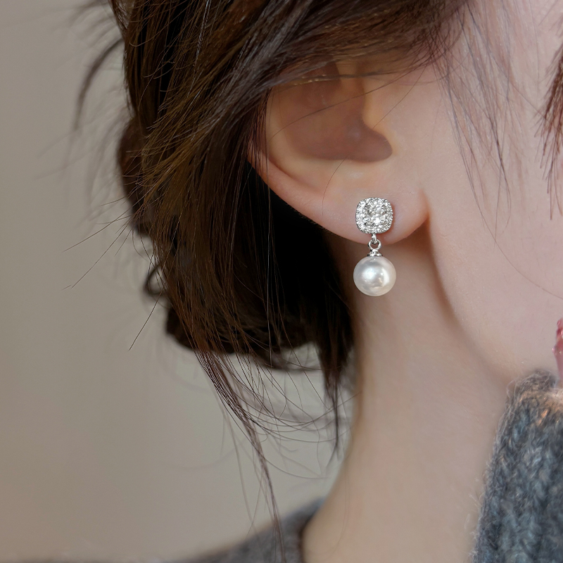 伊灿日韩微镶锆石珍珠耳钉女纯银