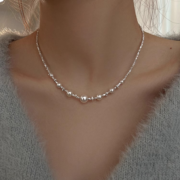 伊灿施家碎银几两珍珠项链女