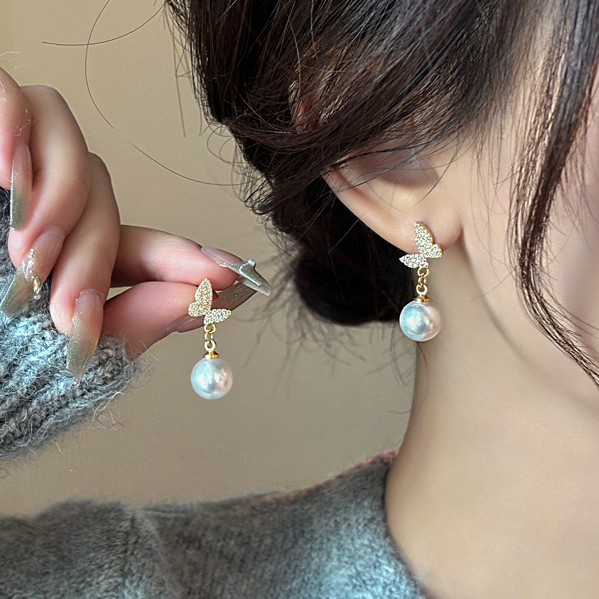 伊灿长款流苏珍珠蝴蝶耳钉女纯银