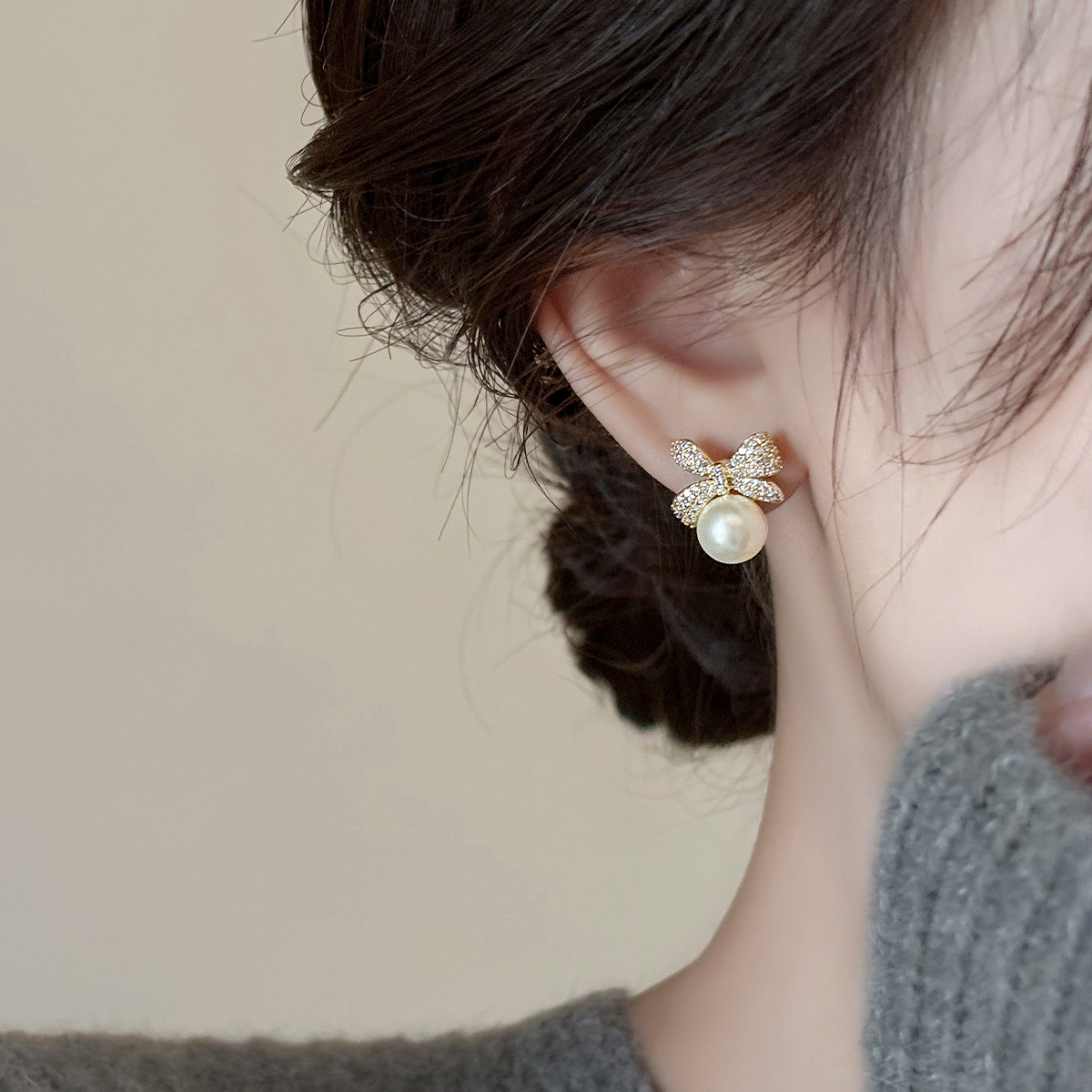 伊灿日韩镶钻蝴蝶结珍珠耳钉