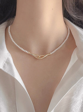 伊灿女精致百搭双环对扣珍珠项链