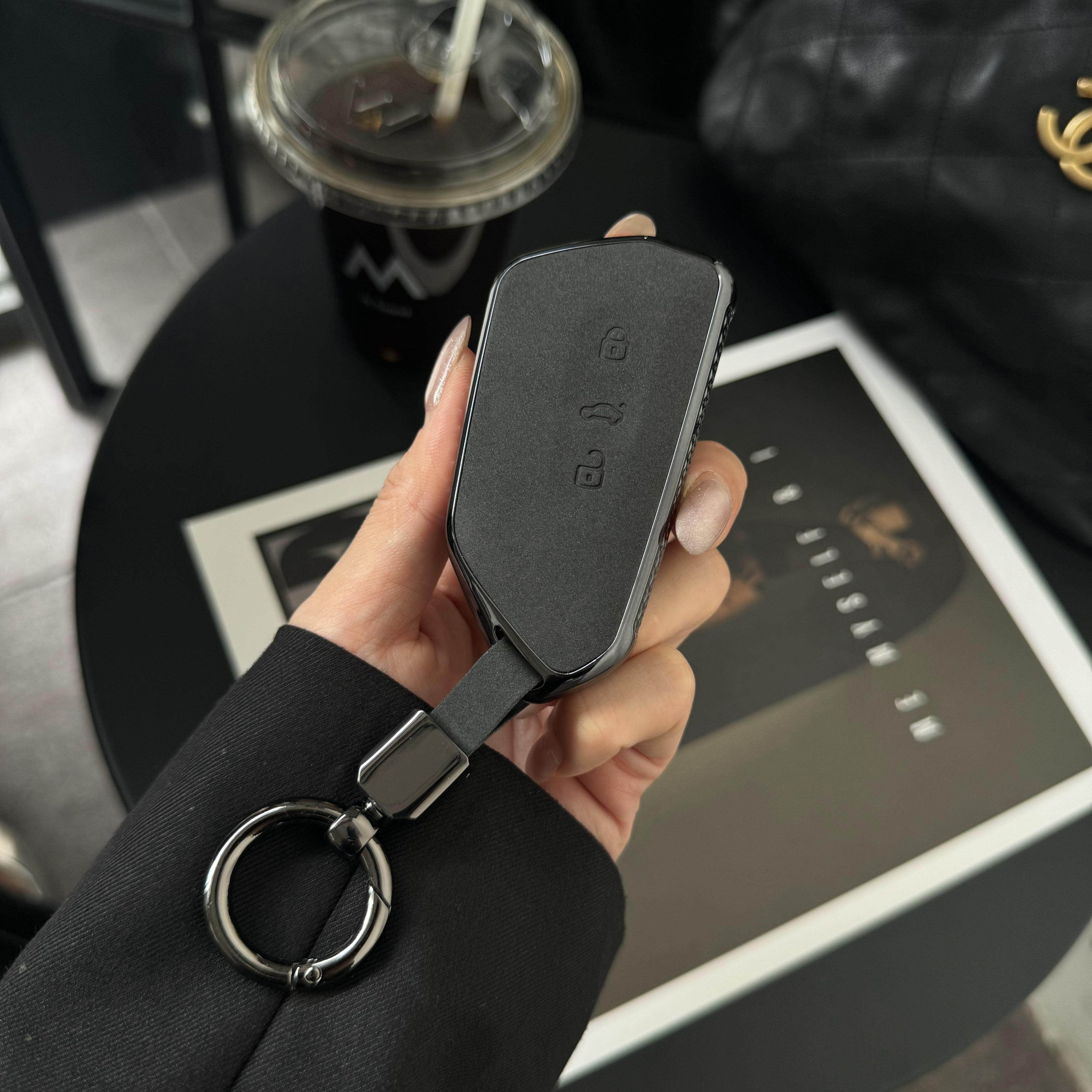 适用于 于福斯汽车钥匙套24款凌渡高尔夫8途昂x揽巡迈腾b9揽境id6