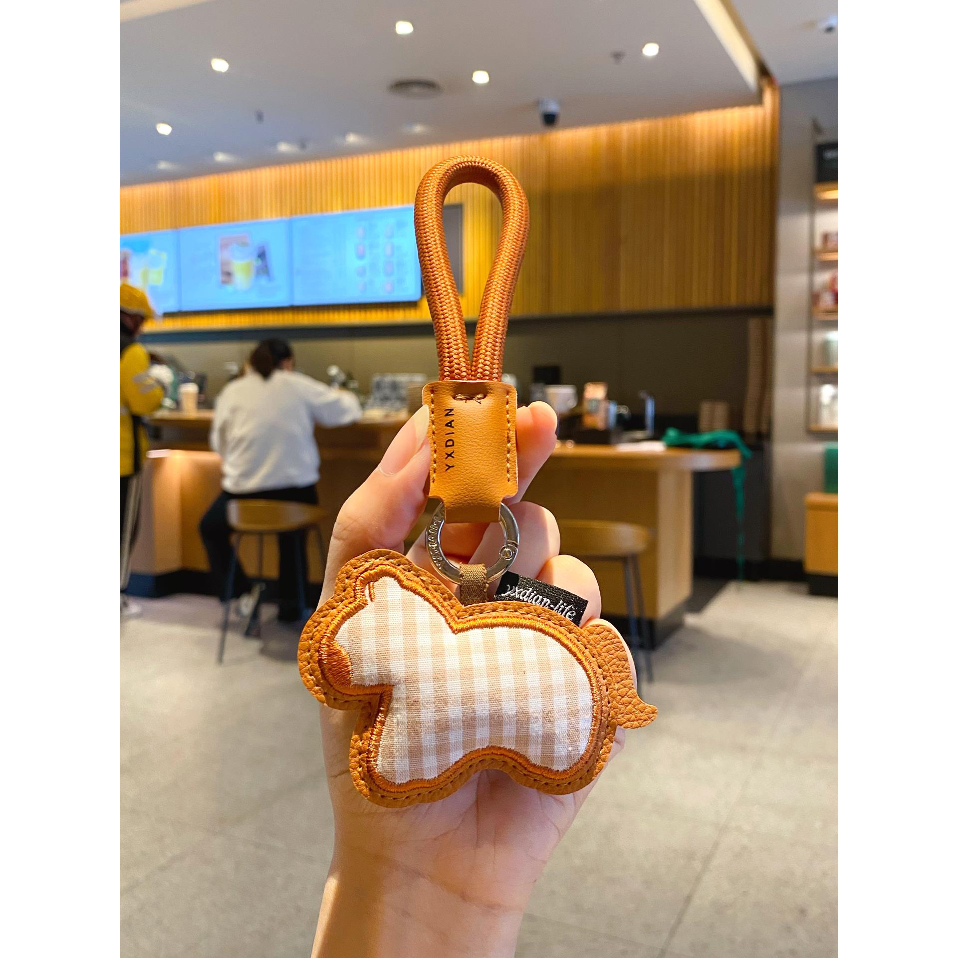 2026马年皮质格子小马钥匙扣创意可爱卡通钥匙炼包包挂件书包挂饰