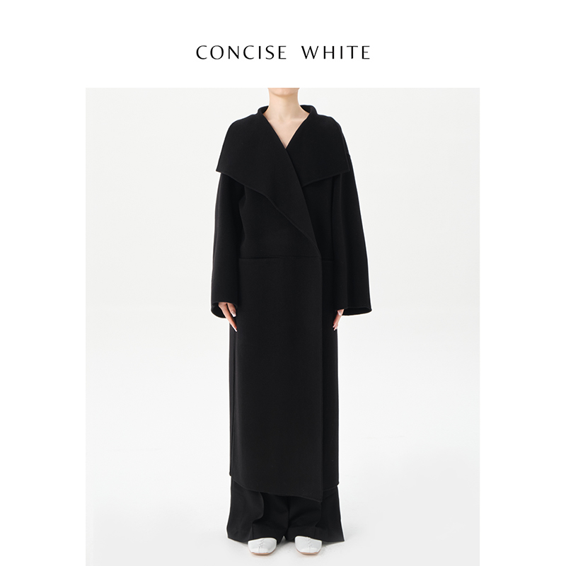 经典系列CONCISE-WHITE简白不对称阔型披肩大衣长外套设计师女