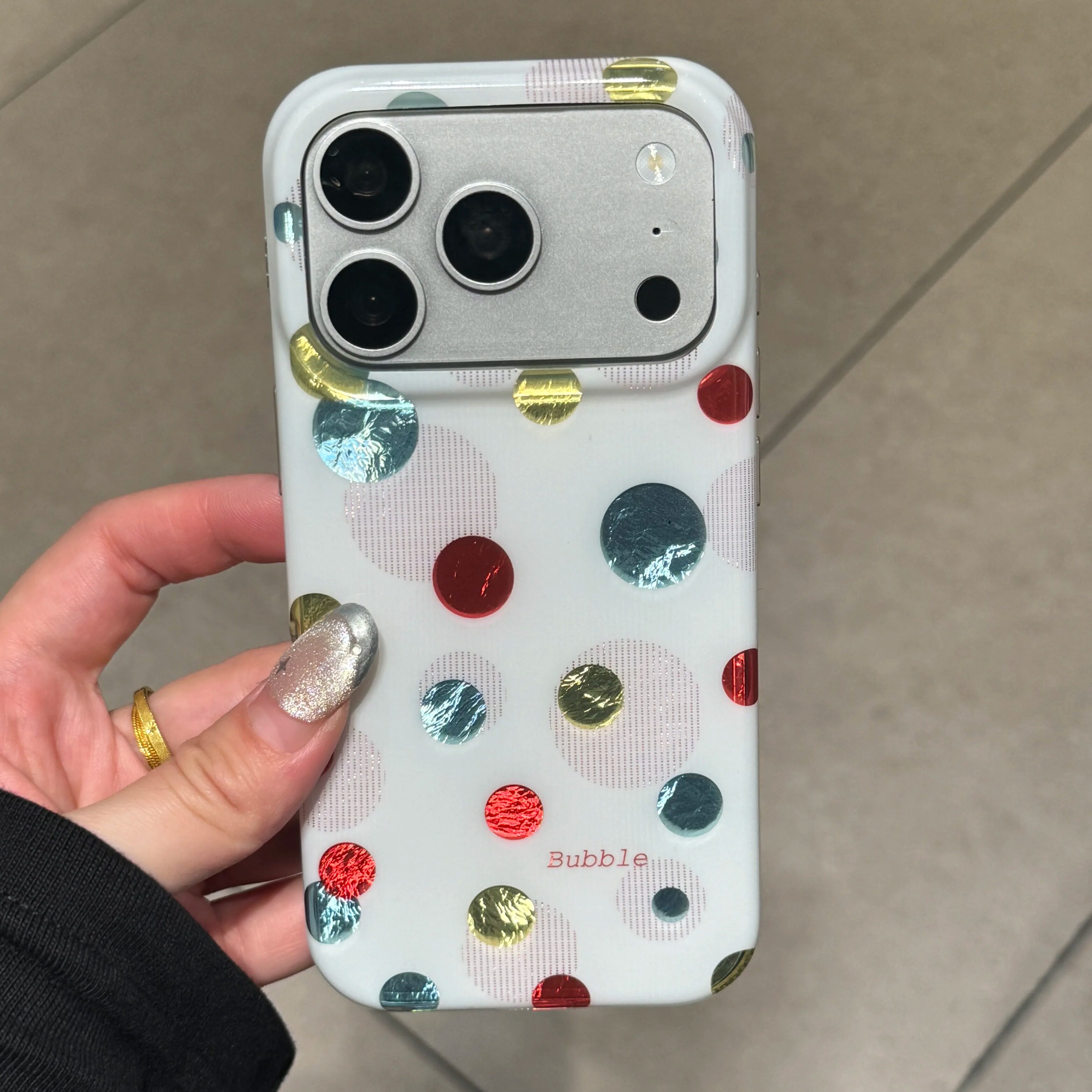 时尚复古彩色大波点适用苹果17promax手机壳15全包按键大视窗14/13创意韩系个性不撞款硅胶软壳16防摔保护壳