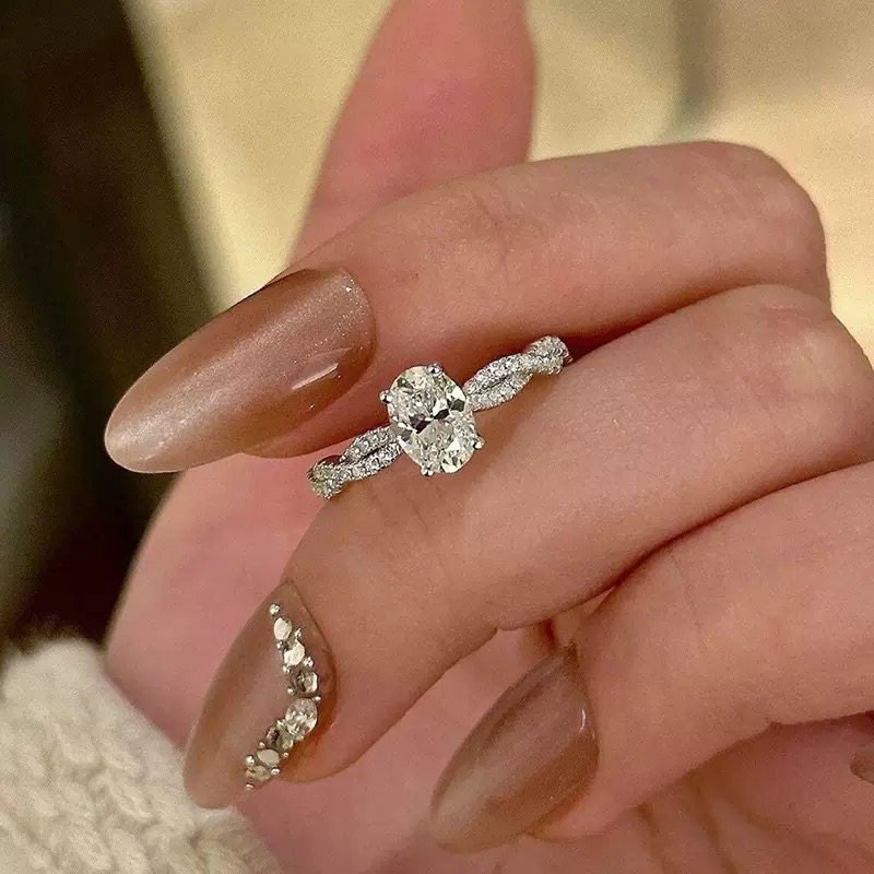 S925银爆闪冰花切鸽子蛋开口戒指