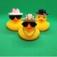 迷你游泳圈帽子摆件戏水玩具小黄鸭墨镜diy宝宝洗澡奶茶配件礼物