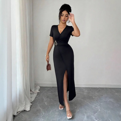V-neck pleated waist cinching slitdressV领褶皱收腰开叉连衣裙