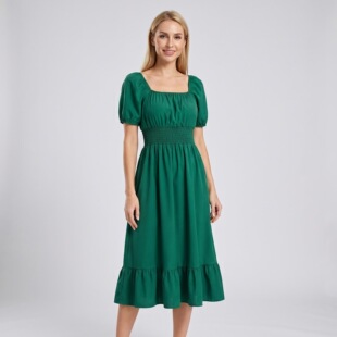 荷叶边收腰女士连衣裙   Ruffle waist cinched women's dress