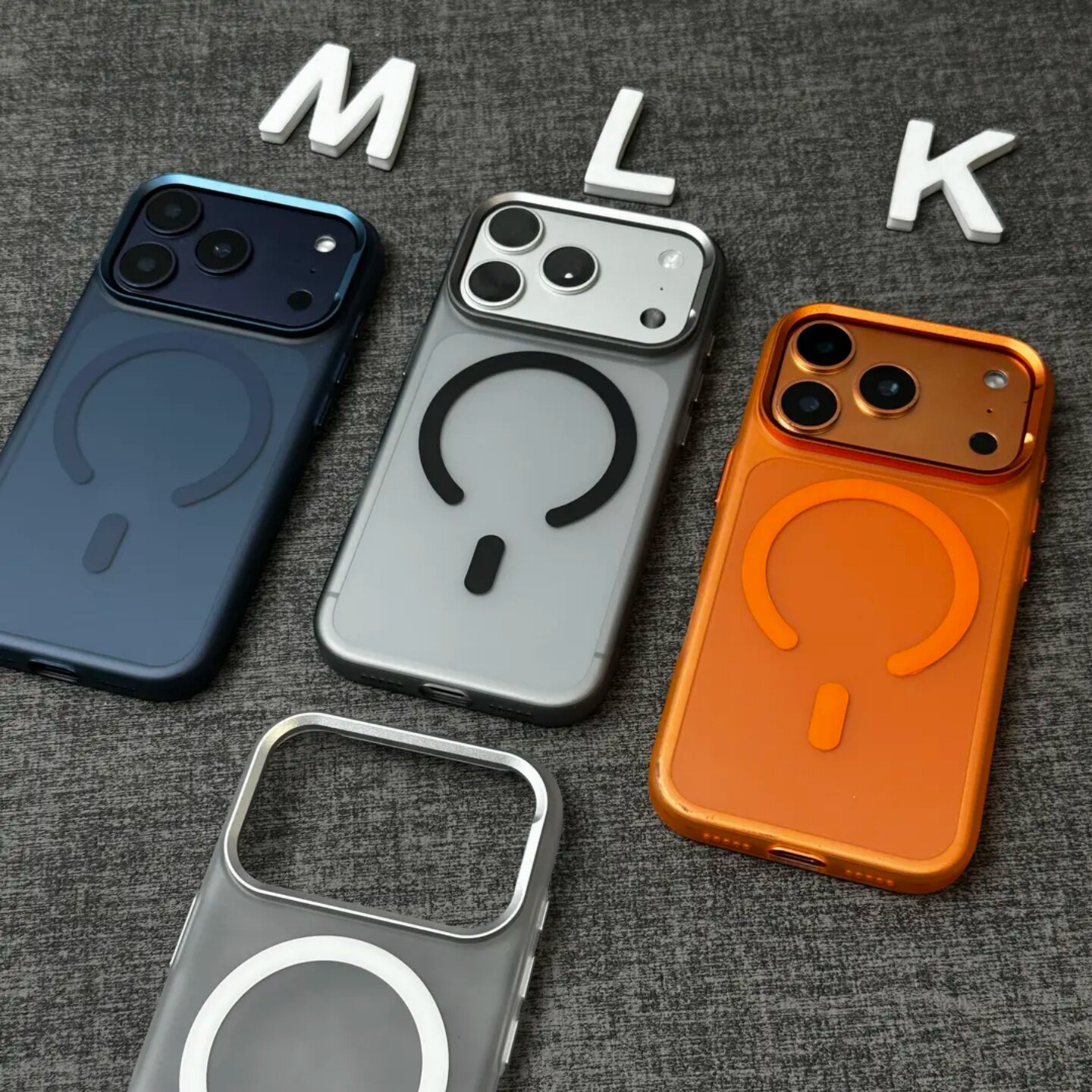 磁吸【冰雾超薄】适用苹果17promax手机壳新款超火iphone17全包防摔磨砂抗指纹保护套16/15PM男女简约手机套