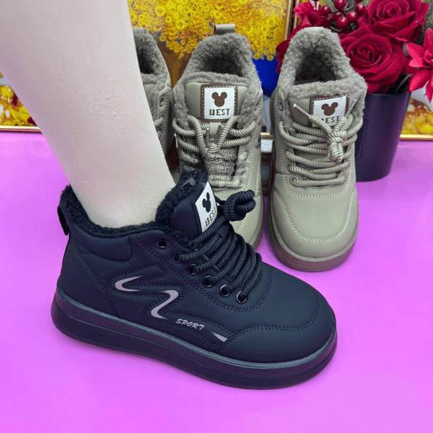 雪地靴女款2024冬季新款加绒加厚保暖防寒棉鞋厚底防滑运动马丁靴