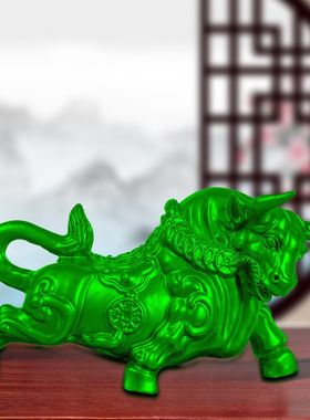 绿色实木雕刻牛摆件生肖牛财运如虹牛气冲天商务送礼家居装饰摆设