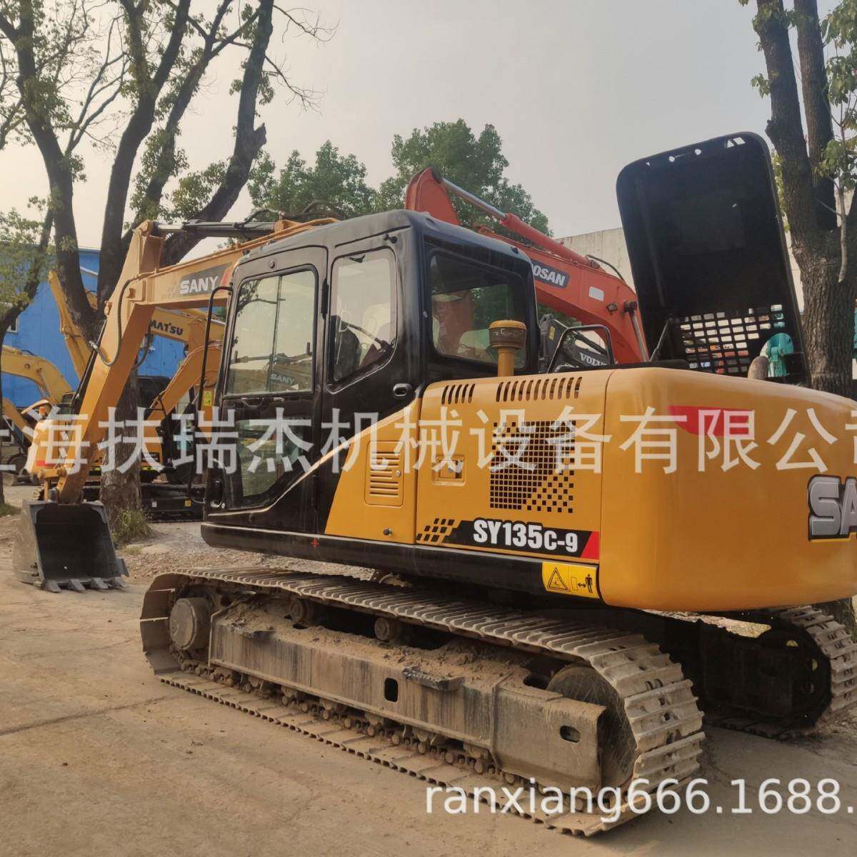 三一挖掘机SANY135C-9小型挖掘机 轮式挖掘机 微挖 小挖机无手续
