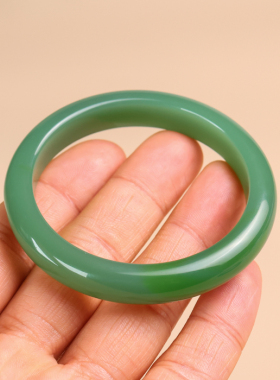 和田玉碧玉女款手镯新疆玉器扁条玉石镯子女士平安镯天然玉石手链