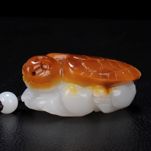 新疆和田玉籽料原石玄武乌龟手把件羊脂白玉长寿乌龟手把玩件男款
