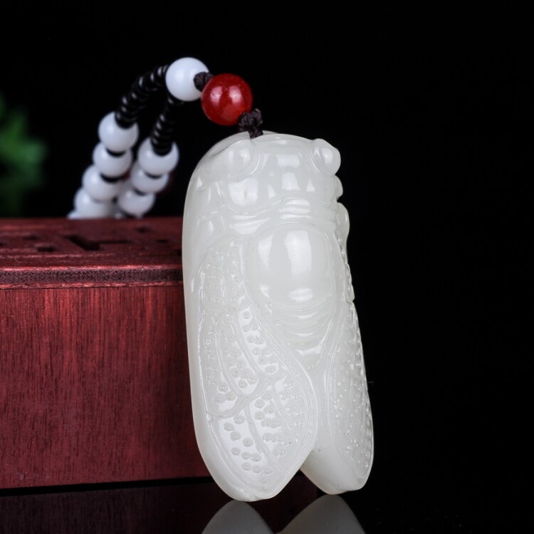 和田玉白玉知了吊坠挂件一鸣惊人玉蝉玉牌玉佩碧玉项链玉蝉挂件