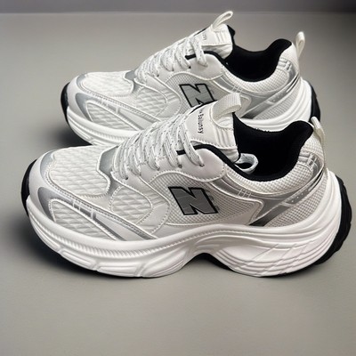 白色网红增高运动休闲鞋夏款潮牌