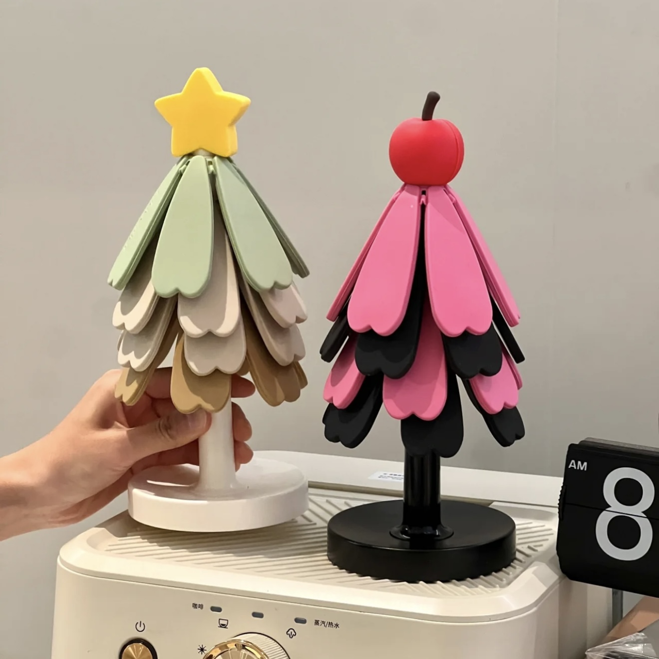 MOMO高级感圣诞小树隔热垫创意防烫硅胶桌垫一棵树杯垫锅垫耐高温