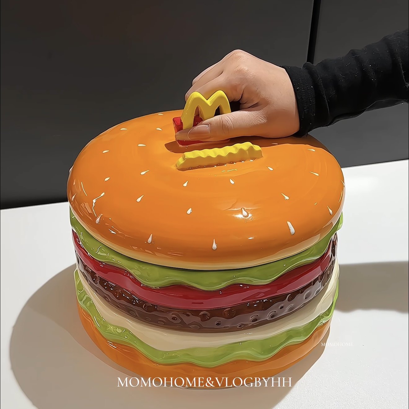 MOMO高颜值汉堡陶瓷干果盘客厅茶几家用瓜子坚果糖果盒零食分格