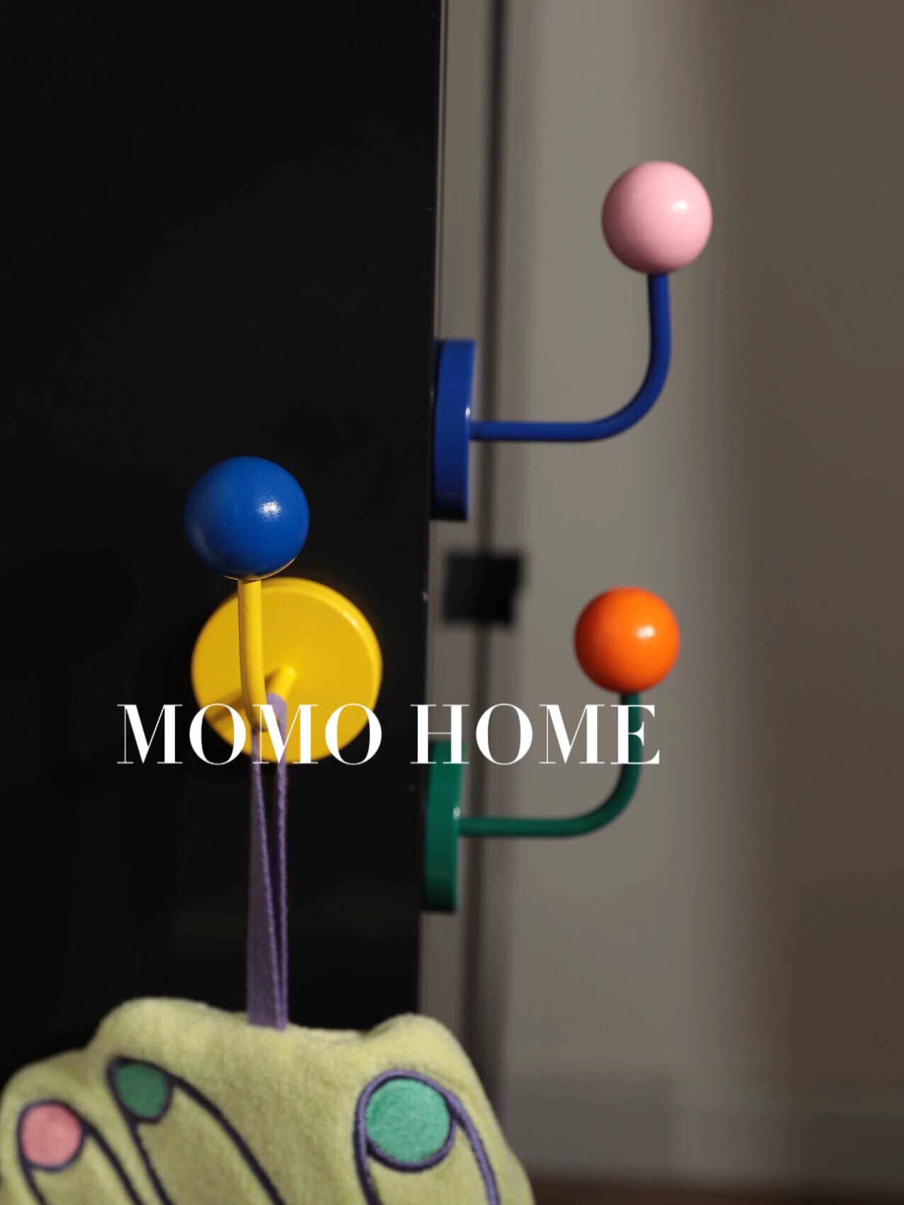 MOMO HOME家居彩色磁吸挂钩强力免打孔浴室厨房无痕吸铁磁力粘钩