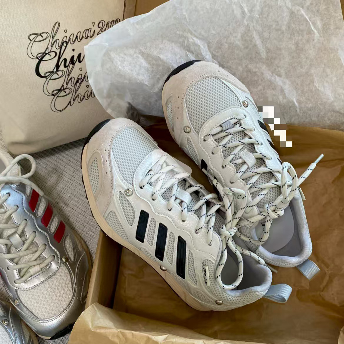 ININS买手店-早春经典三杠设计撞色透气运动德训鞋2591,女鞋,德训鞋,淘宝优惠券,粉丝福利购,淘宝优惠卷