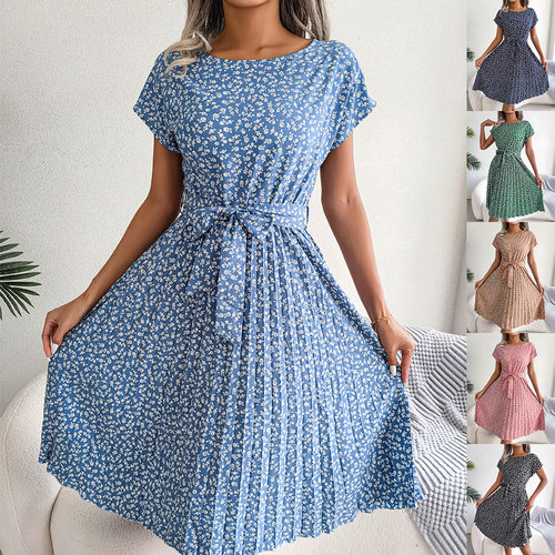 圆领系带百褶连衣 裙  Round neck lace up pleated dress