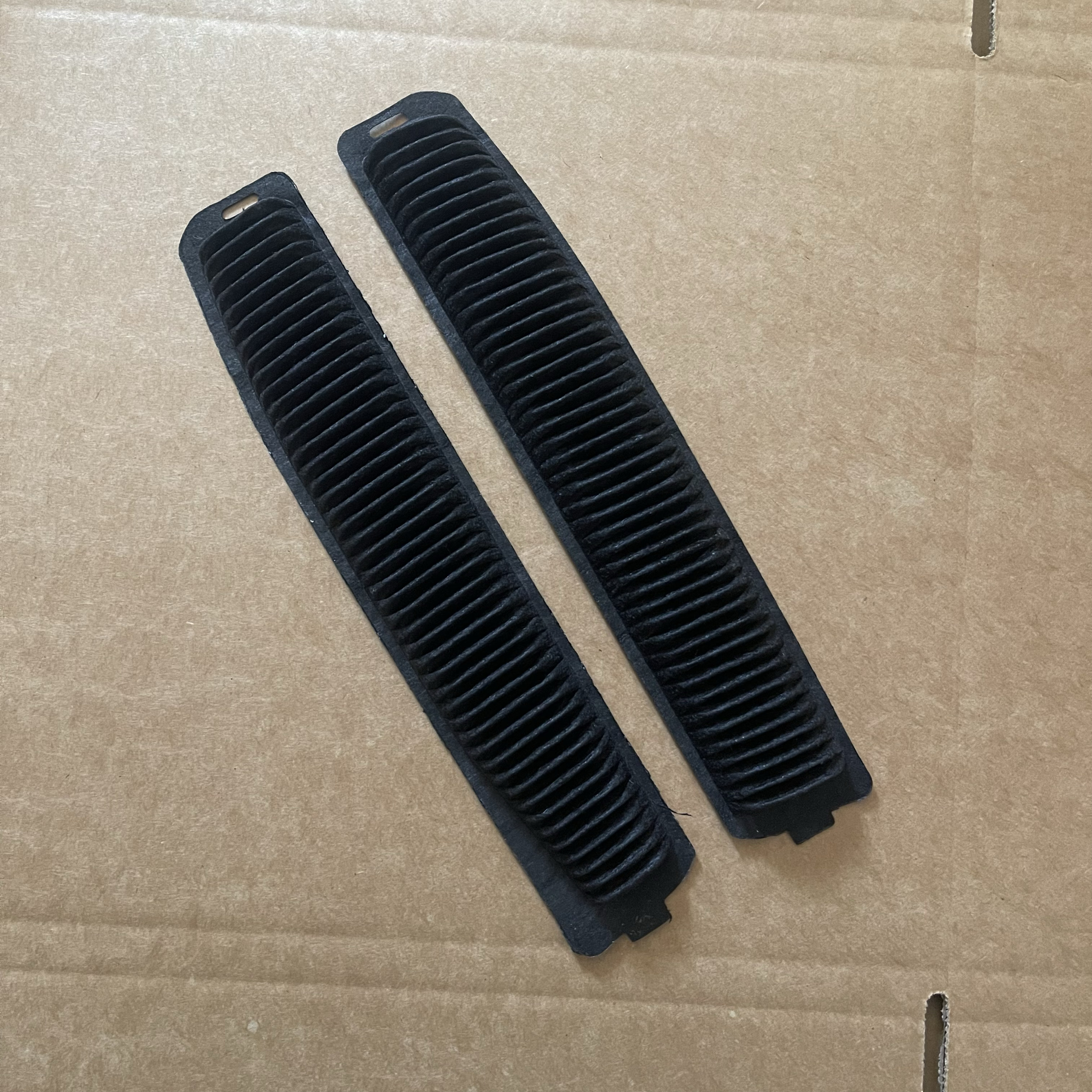 适配进口丰田PRIUS (_W3_)1.8 Hybrid (ZVW30)电池滤网座椅通风口