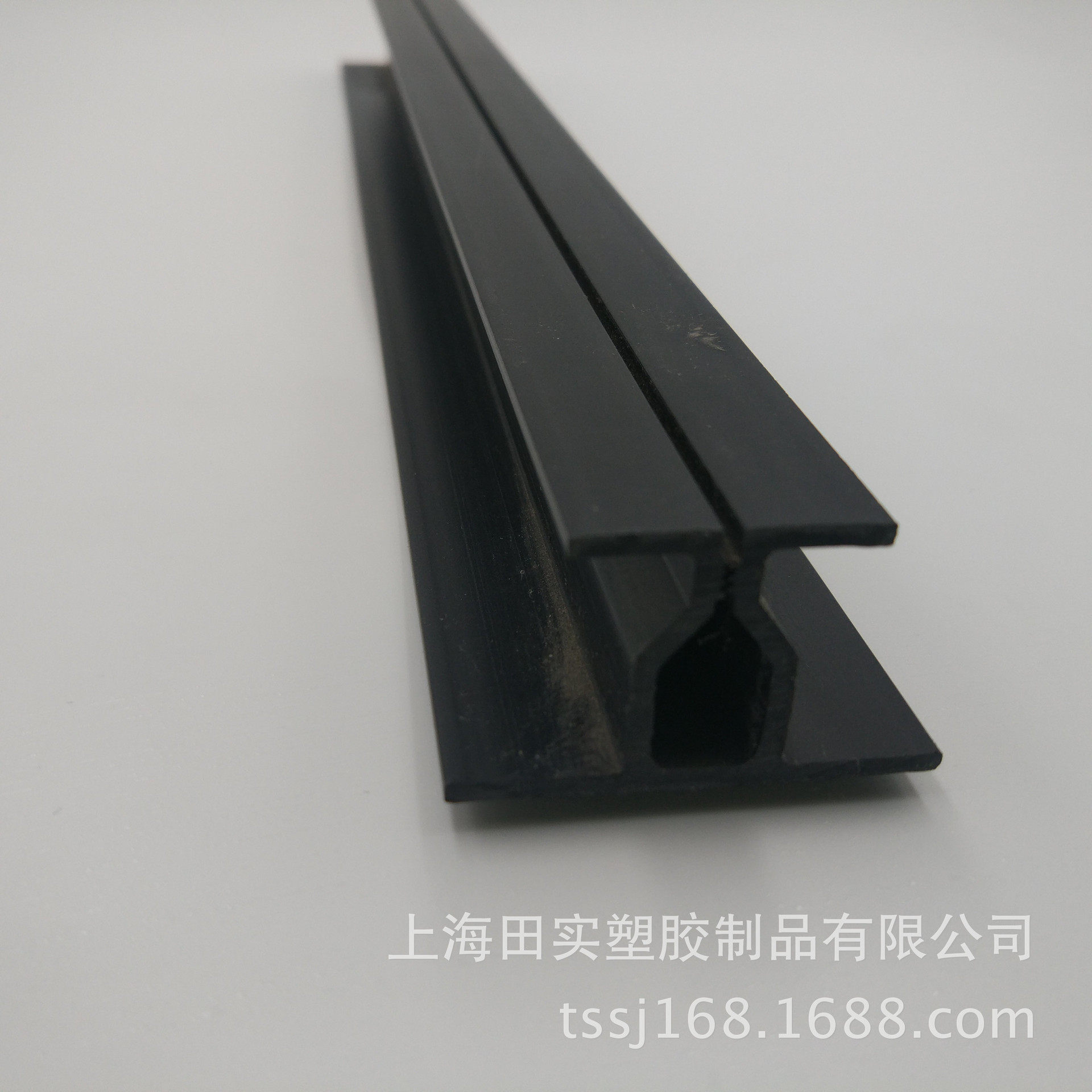 厂家定制 PVC型材 夹布塑料条 墙面装饰PVC夹条 可开模具订制,基础建材,护墙角,淘宝优惠券,粉丝福利购,淘宝优惠卷