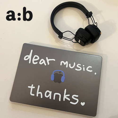 a:b原创【Dear music】系列2026新款M4/M5笔记本macbook电脑保护壳全包壳透明壳轻薄air/pro保护套打工人社畜