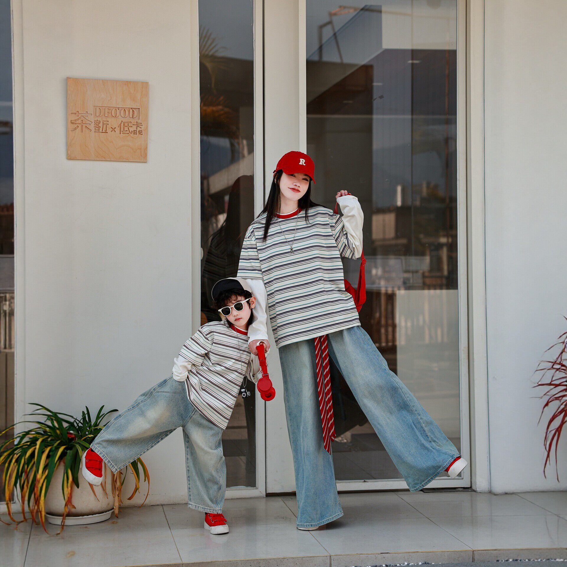 亲子装母女条纹T恤宽松韩系休闲长袖上衣牛仔裤套装潮