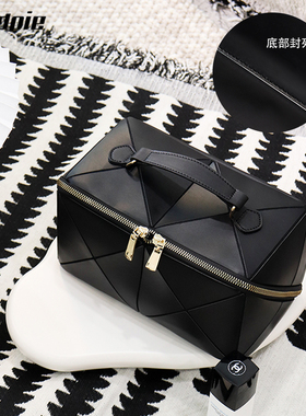 新款折叠包化妆包大容量便携女手提洗漱包收纳袋高级感女士收纳包