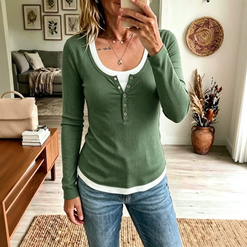 Two contrasting fake casual T-shirts  撞色假两件休闲T恤女