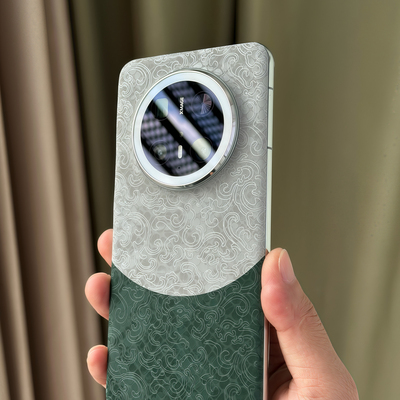 适用华为mate70Pro素皮背膜华为mate70手机撞色后膜mate70pro+后盖保护膜背膜贴撞色拼接个性后膜背贴