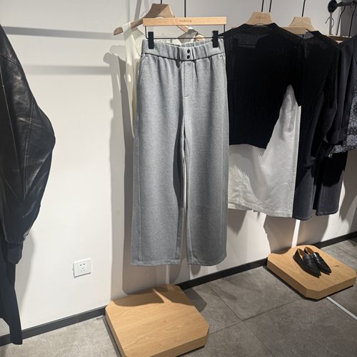 indiciaF2C5KZ402N专柜正品标记女装裤子休闲裤吊牌价689