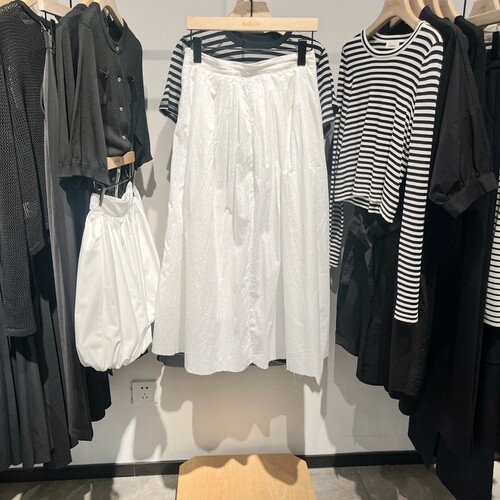 Indicia6B406QZ348C专柜正品标记女装简约百褶a字半裙吊牌价639
