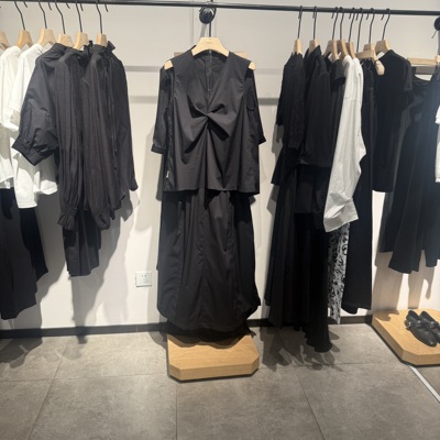 indiciatheL2B6TZ132专柜正品标记女装气质显瘦套装吊牌价989