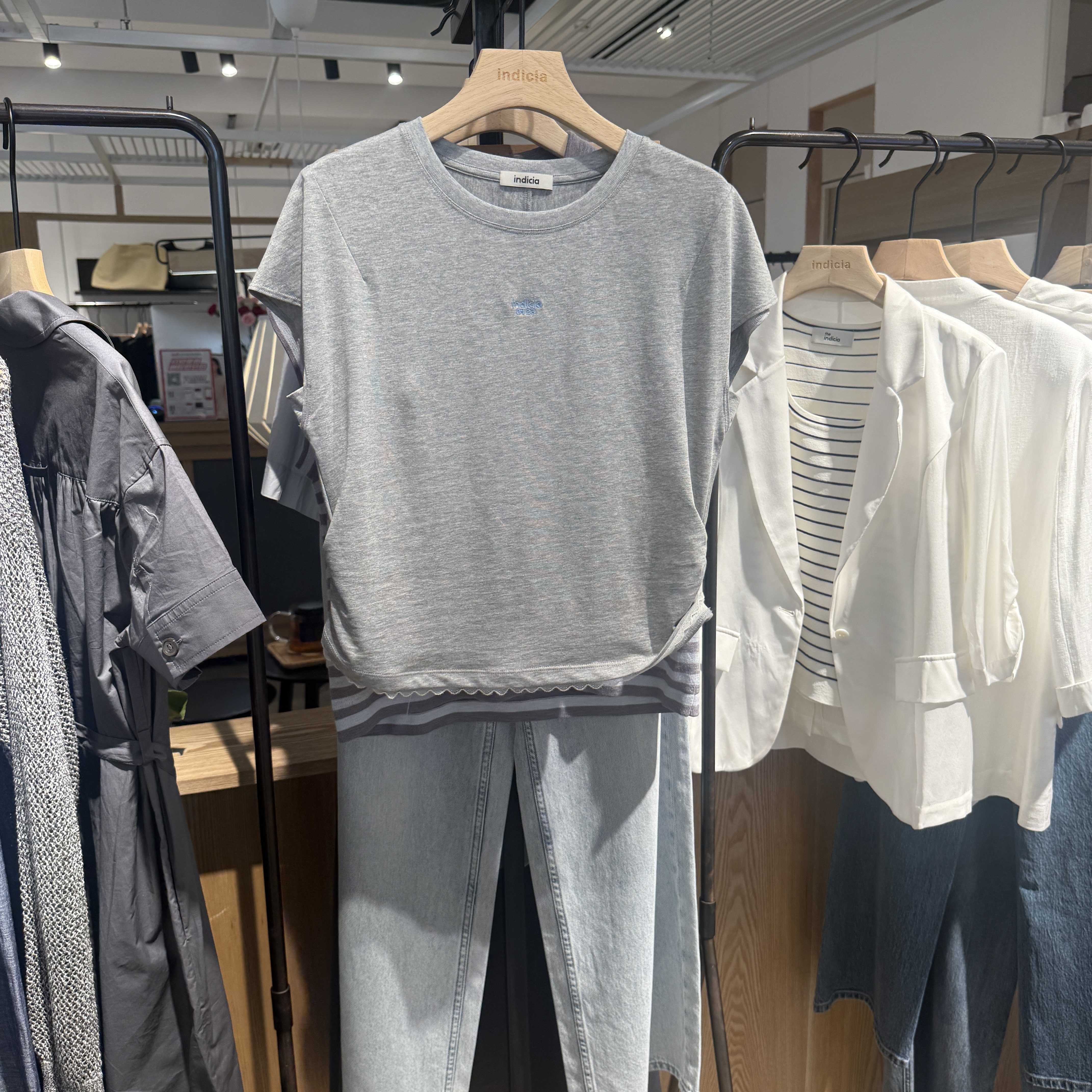 indiciaF2B5TX276C专柜正品标记女装简约百搭短袖T恤吊牌价399