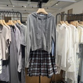 连帽拉链针织衫 indiciaF2D4KS778F专柜正品 标记女装 吊牌价689