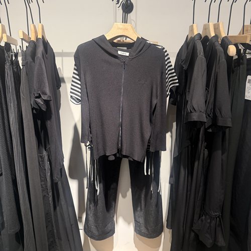 indicia6B405KS272N专柜正品标记女装长袖显瘦帽衫吊牌价659
