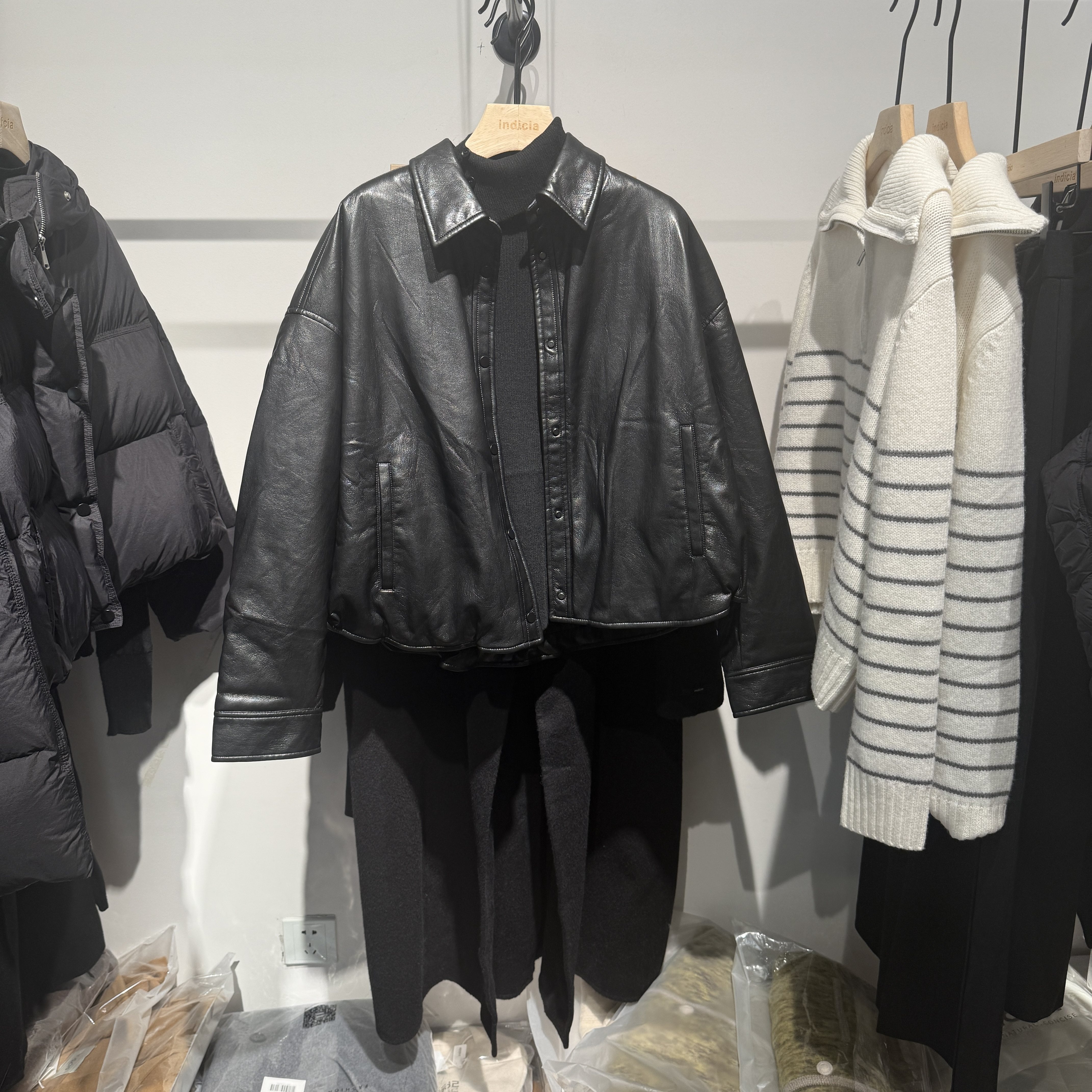 indiciaF2D4YR668F专柜正品标记女装羽绒皮衣夹克外套吊牌价1789,女装/女士精品,皮衣,淘宝优惠券,粉丝福利购,淘宝优惠卷