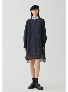AUM噢姆秋季黑色透视格纹小立领短款连衣裙女