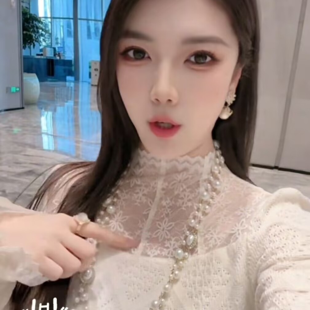 网红爆款蕾丝打底衫女2025冬季新款洋气高领网纱拼接加绒小衫上衣