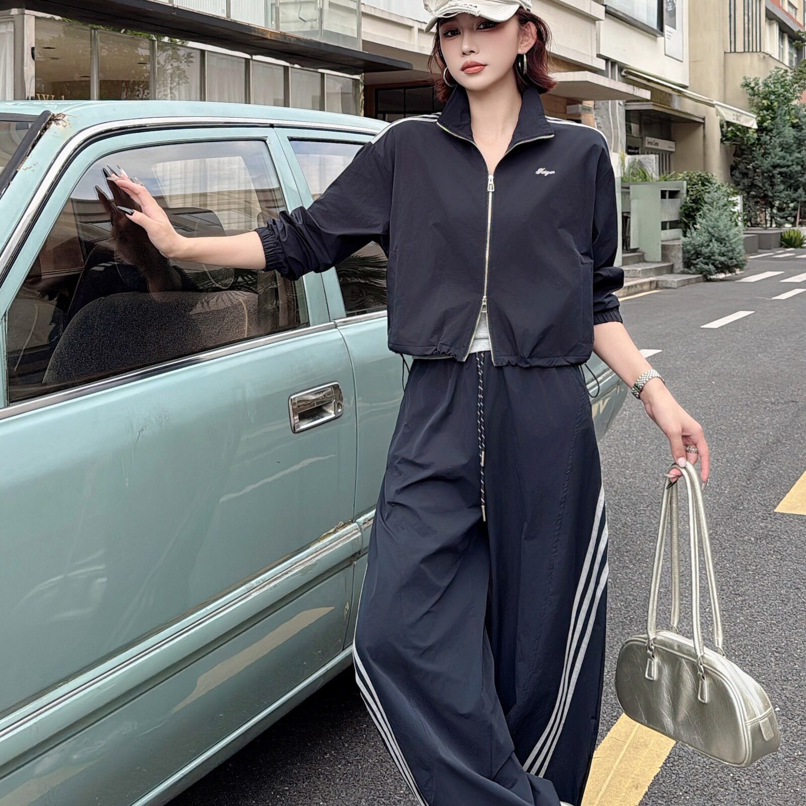 欧洲站2026休闲运动风套装女春秋新款背心外套长裤三件套减龄百搭