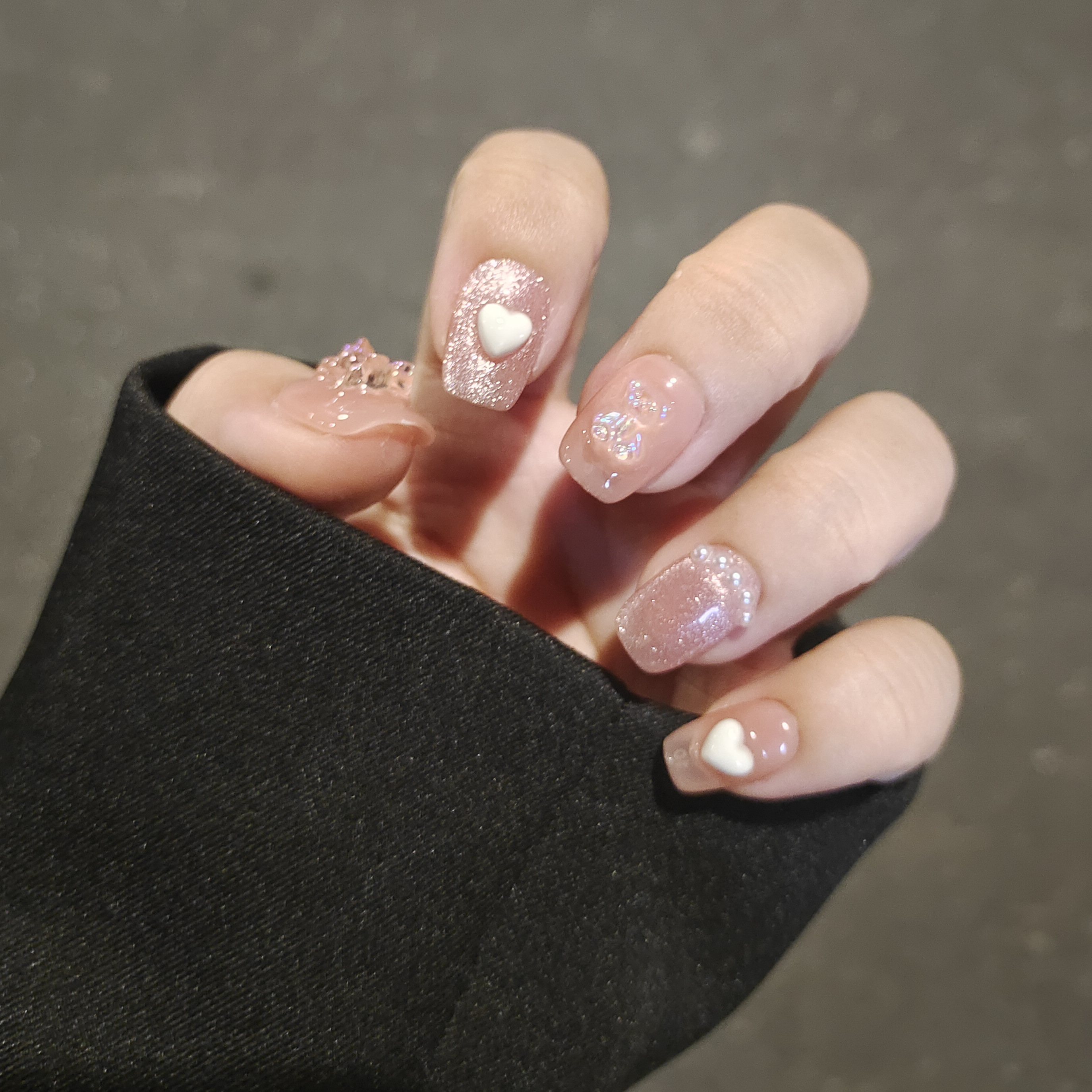 Guo穿戴甲爱心小熊纯手工夏日猫眼极光显白可爱卡哇伊美甲短款