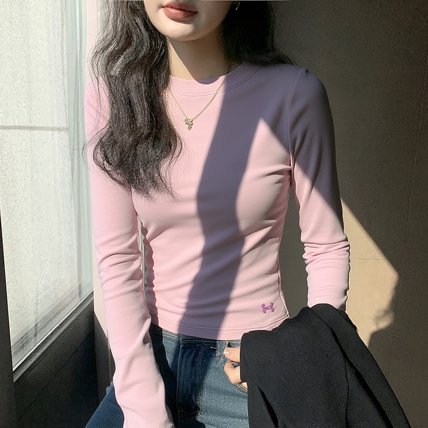 安德玛女装秋冬长袖T恤运动服舒适透气休闲上衣圆领粉色打底衫