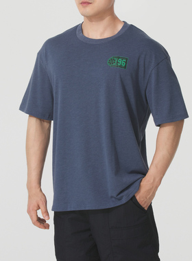 UnderArmour安德玛短袖男装透气运动T恤健身跑步训练短袖 13901