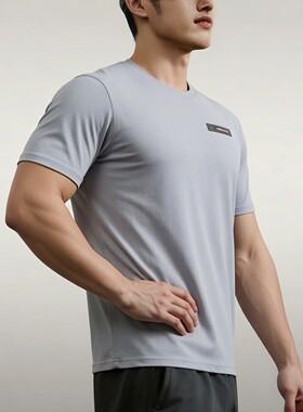 UA安德玛灰色圆领短袖春季新款男士运动服透气跑步半袖T恤1382831