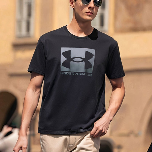 安德玛男子休闲短袖T恤