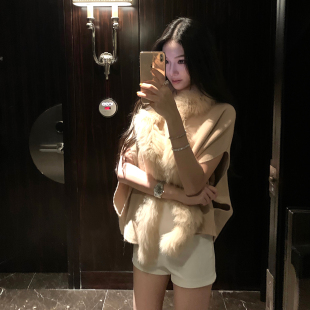 Boamarket 软糯狐狸毛斗篷女秋2025新款针织大外套上衣 售完无补